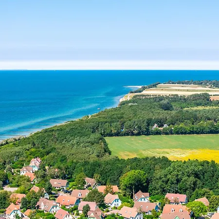 別荘 Ferienhaussiedlung Strandperlen Sanddornhof 8b ヴストロ