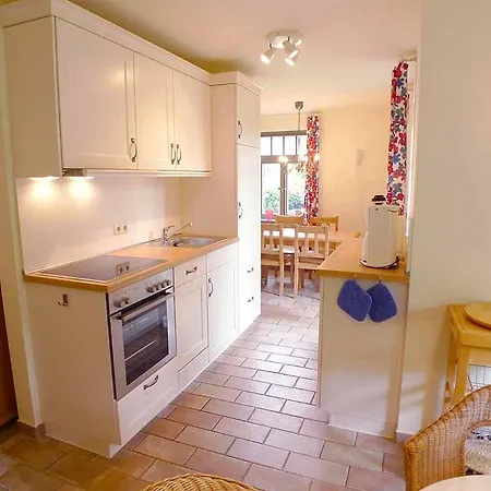 Ferienhaussiedlung Strandperlen Sanddornhof 8b 別荘 ヴストロ