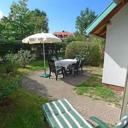 別荘 Ferienhaussiedlung Strandperlen Sanddornhof 8b ヴストロ